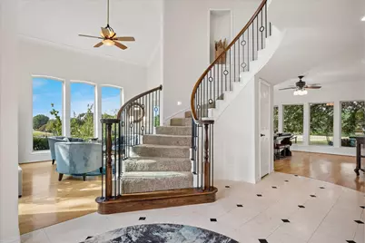 7501 Sweetgum Drive, Irving, TX 75063 - Photo 5