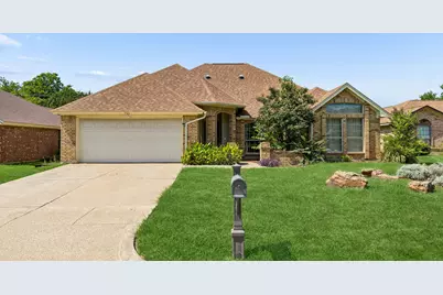 903 Wyndham Place, Arlington, TX 76017 - Photo 1