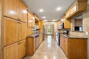 1104 Arlena Dr, Arlington, TX 76012 - Photo 11