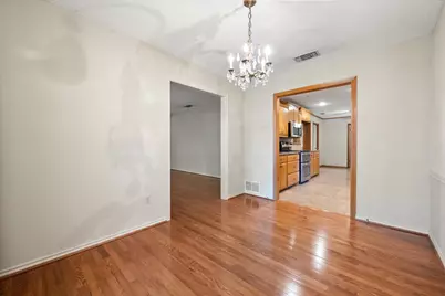 1104 Arlena Drive, Arlington, TX 76012 - Photo 9