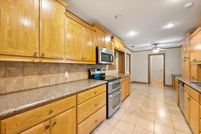 1104 Arlena Drive, Arlington, TX 76012 - Photo 13