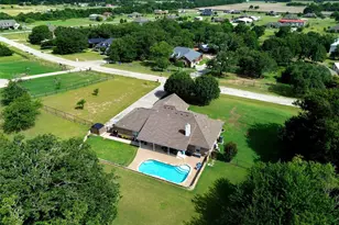 114 Bolivar Dr, Weatherford, TX 76085 - Photo 27