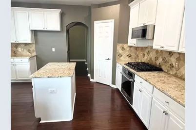 806 Cascades Drive, Allen, TX 75002 - Photo 11