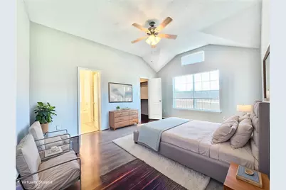 2210 Green Mere Drive, Arlington, TX 76001 - Photo 5