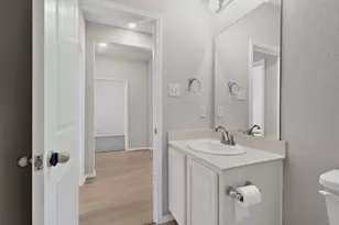 6009 Driscoll Ln, Providence Village, TX 76227 - Photo 17