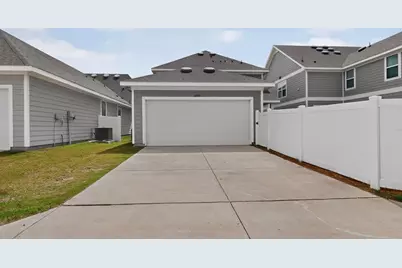 6009 Driscoll Lane, Providence Village, TX 76227 - Photo 35