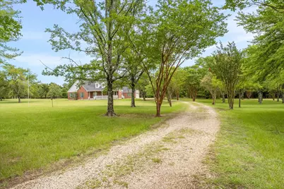 10495 Holly Creek Road, Terrell, TX 75160 - Photo 1