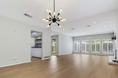 54 Legend Road, Benbrook, TX 76132 - Photo 13