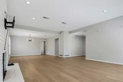 54 Legend Road, Benbrook, TX 76132 - Photo 7