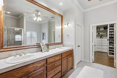 600 Hickory Court, Hurst, TX 76054 - Photo 21