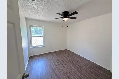 5408 Helmick Avenue, Fort Worth, TX 76107 - Photo 9