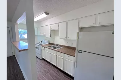 5408 Helmick Avenue, Fort Worth, TX 76107 - Photo 5