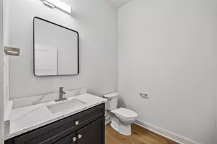 2010 Commerce St, Dallas, TX 75201 - Photo 5