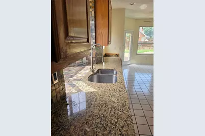 2720 Springhill Drive, Grapevine, TX 76051 - Photo 17