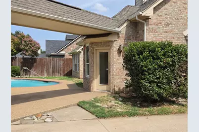 2720 Springhill Drive, Grapevine, TX 76051 - Photo 7