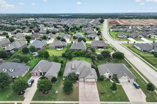 3545 Abes Landing Dr, Granbury, TX 76049 - Photo 35