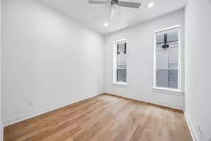 2010 Commerce St, Dallas, TX 75201 - Photo 3