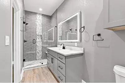 705 E Austin Street, Paris, TX 75460 - Photo 21