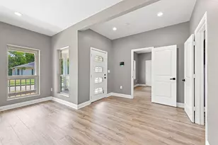 705 E Austin St, Paris, TX 75460 - Photo 5
