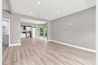 705 E Austin Street, Paris, TX 75460 - Photo 9
