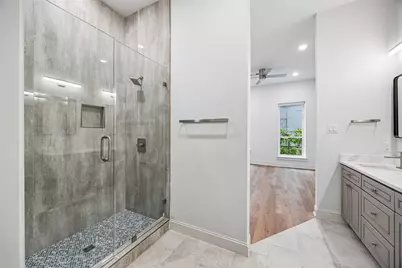 2010 Commerce Street #B204, Dallas, TX 75201 - Photo 5