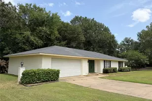 105 Kent Dr, Pittsburg, TX 75686 - Photo 3