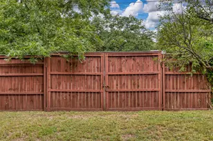 1202 NW 4th Ave, Mineral Wells, TX 76067 - Photo 31