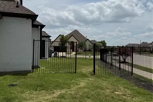 9840 El Colina Dr, Fort Worth, TX 76179 - Photo 25