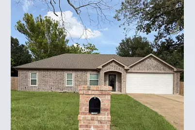 449 Cypress Street, Pittsburg, TX 75686 - Photo 1