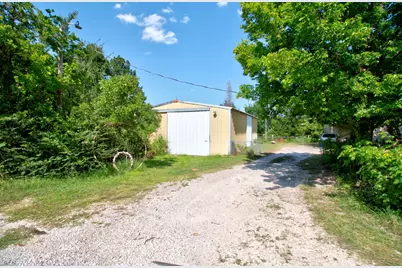22 Easy Street, Whitesboro, TX 76273 - Photo 3