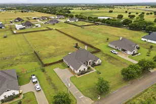 265 County Rd 1105, Rio Vista, TX 76093 - Photo 31