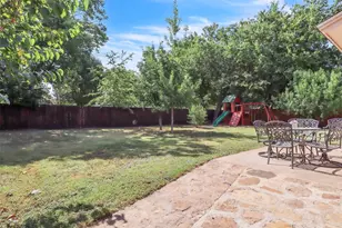 6921 Windy Hill Rd, Forest Hill, TX 76140 - Photo 11