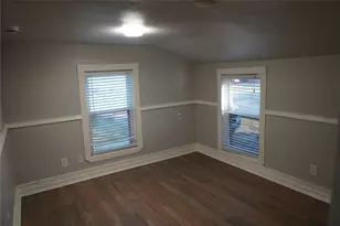 207 N Illinois St, Celina, TX 75009 - Photo 5
