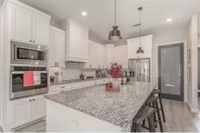 101 Lakeview Trail, Mabank, TX 75147 - Photo 11