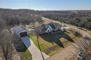101 Lakeview Trl, Mabank, TX 75147 - Photo 5