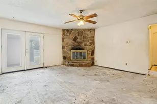 1805 Bosque Dr, Garland, TX 75040 - Photo 3