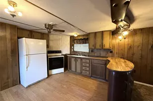 1025 E Owing St, Denison, TX 75021 - Photo 3