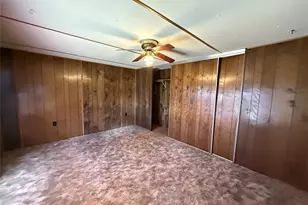 1025 E Owing St, Denison, TX 75021 - Photo 5