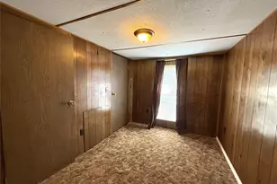 1025 E Owing St, Denison, TX 75021 - Photo 7