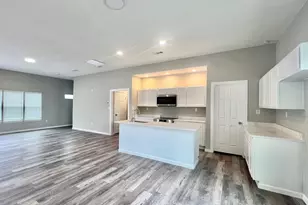 22060 Flanagan Cir, Frisco, TX 75036 - Photo 5