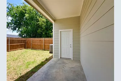22060 Flanagan Circle #B, Frisco, TX 75036 - Photo 15