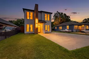 1226 S Ewing Ave, Dallas, TX 75216 - Photo 1