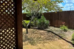 209 Newcastle St, Waxahachie, TX 75165 - Photo 29