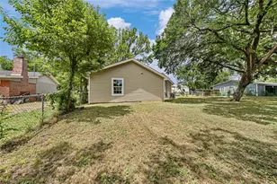 117 N Oak St, Lacy Lakeview, TX 76705 - Photo 37