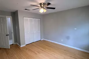 1007 W Clarendon Dr, Dallas, TX 75208 - Photo 11