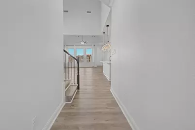 523 Paddock Way, Irving, TX 75039 - Photo 5