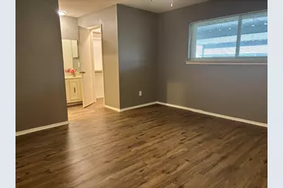 22 E Townhouse Lane #31, Grand Prairie, TX 75052 - Photo 21