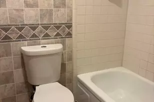 22 E Townhouse Ln, Grand Prairie, TX 75052 - Photo 29