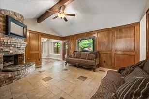 704 Whistler Dr, Arlington, TX 76006 - Photo 17