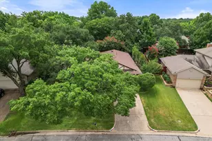 704 Whistler Dr, Arlington, TX 76006 - Photo 31